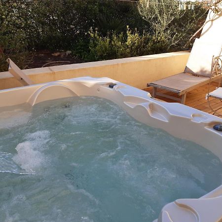T2 Renove 100M Plage Avec Spa Privatif Entre Calvi Et Ile Rousse Lumio  Luaran gambar